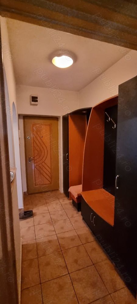 Vand apartament 2 camere in centrul orasului Satu-Mare - Poză 3