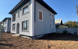 Vila Tunari CENTRAL, 140m2 si curte mare - Poză 5
