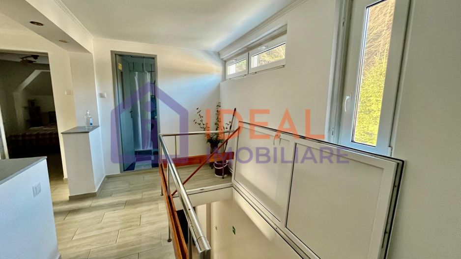 Pensiune de vânzare în Cârțișoara – investiție turistică la poalele munților - Poză 14