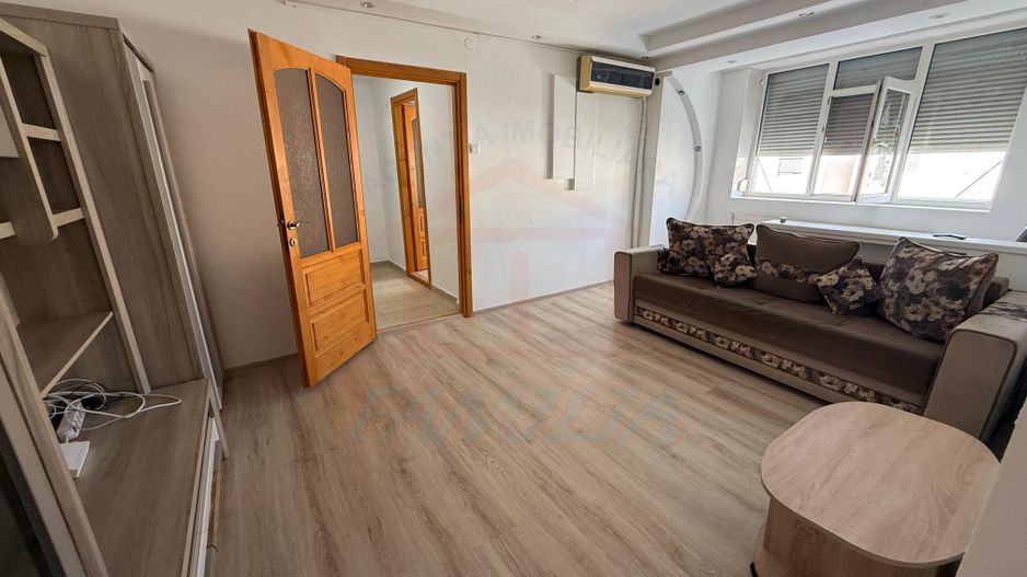 🏛️ De închiriat 2 camere, Tiglina 1, 350 euro/luna - Poză 1