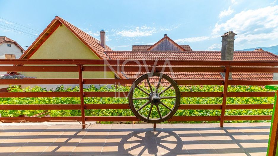 Casa + Pensiune deosebita - Orlat, Sibiu - Poză 37