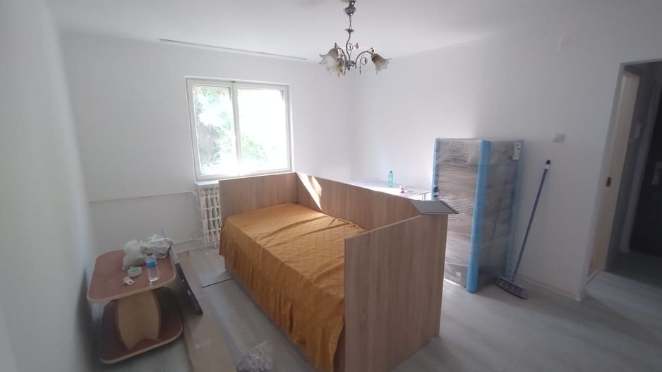 2 CAMERE, BERCENI/RESITA, RENOVAT - Poză 2