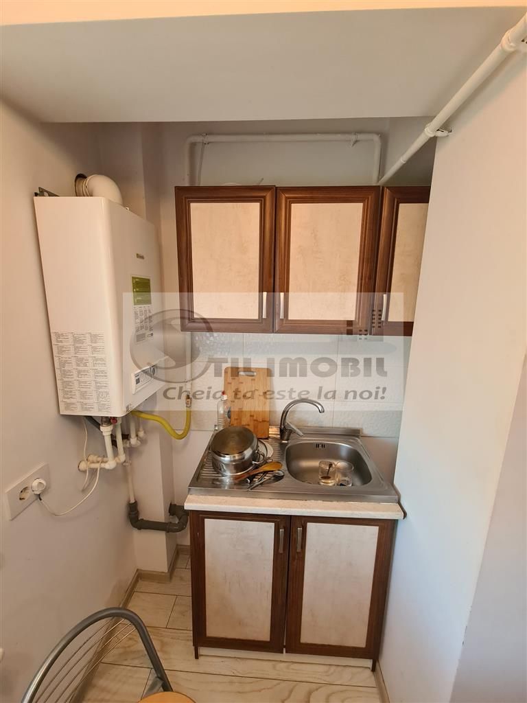 Apartament 2 camere- Zona V. Adanca- 310 Euro - Poză 6