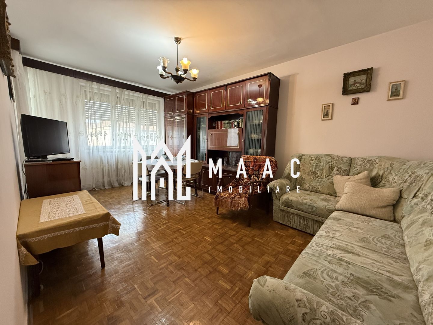 Apartament 3 Camere | Balcon | 60 MPU | Decomandat | Strand - Poză 1
