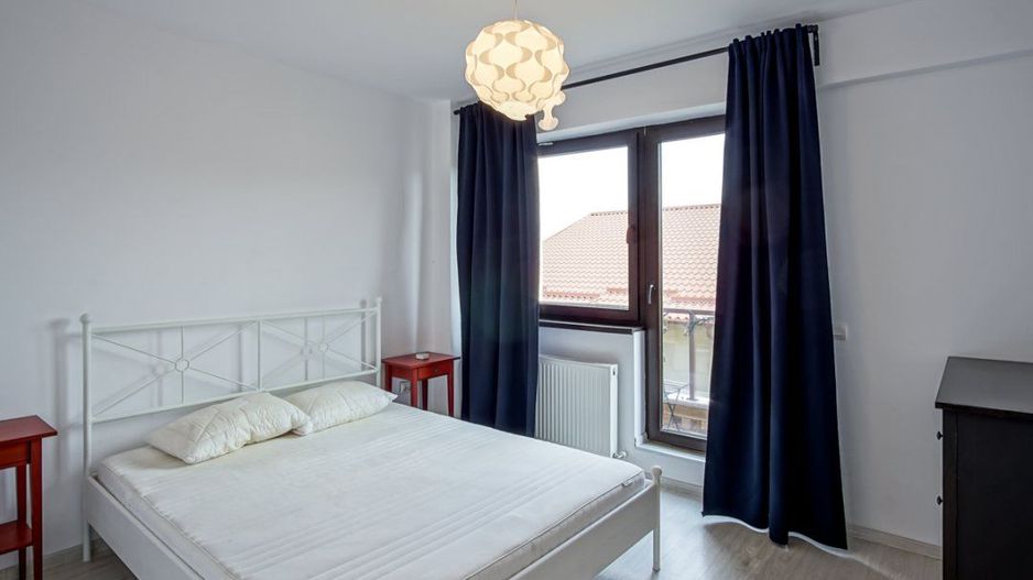 Apartament 3 camere si loc de parcare - Poză 5