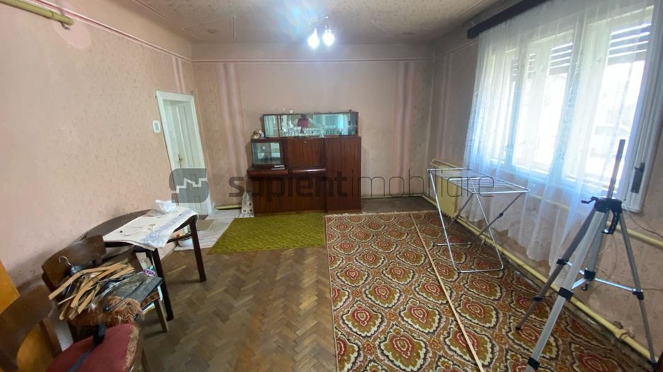 Casa zona Rogerius, strada Iasomiei - Poză 4