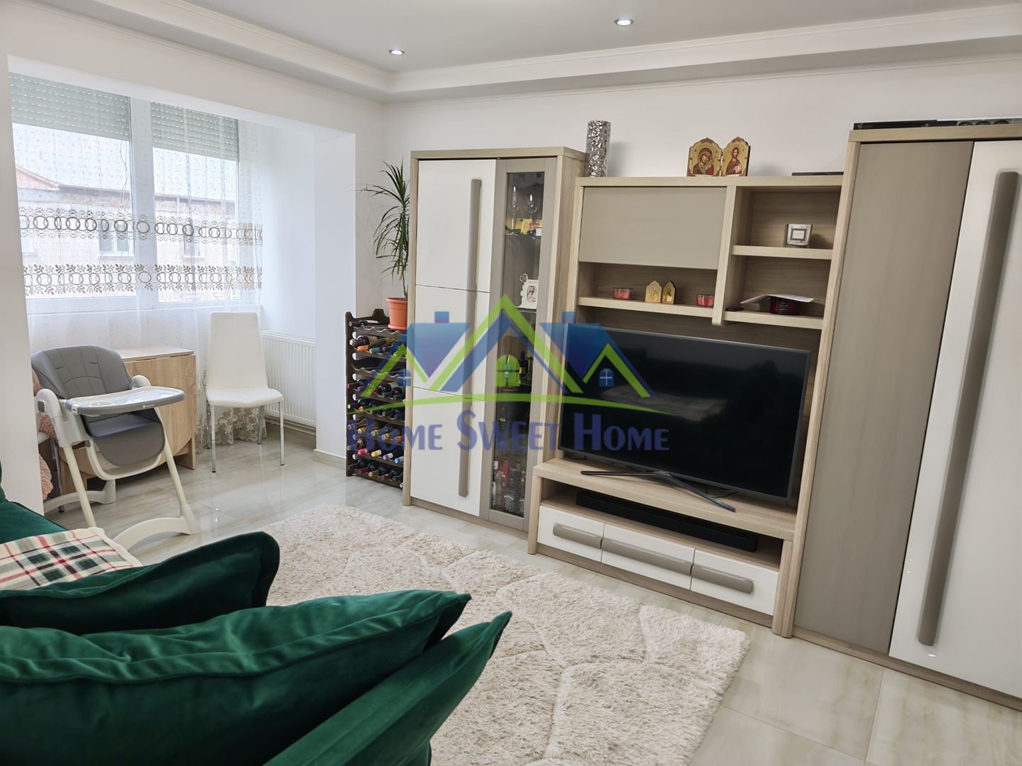 Apartament 3 camere decomandat | Micro 7 | Pinilor | Etaj 3 | Renovat! - Poză 1