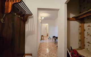 Vânzare, apartament, 3 camere, etaj 3, zona Lacul Tei - Poză 3