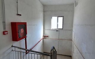 Hala De Inchiriat, zona Depozitelor Pitesti - Poză 14