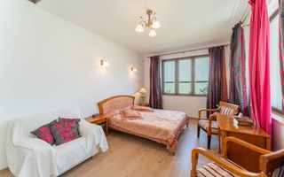 Oportunitate Rară | Proprietate Exclusivă în Izvor - Poză 4
