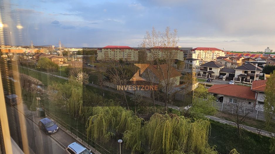 Vand apartament cu 2 camere - Poză 6