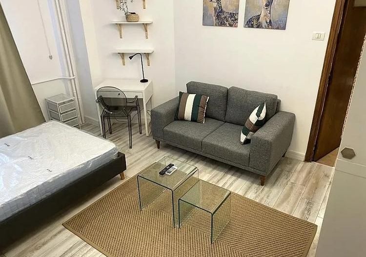 De Inchiriat Garsoniera 1 min metrou Unirii ,Centrul Vechi - Poză 2
