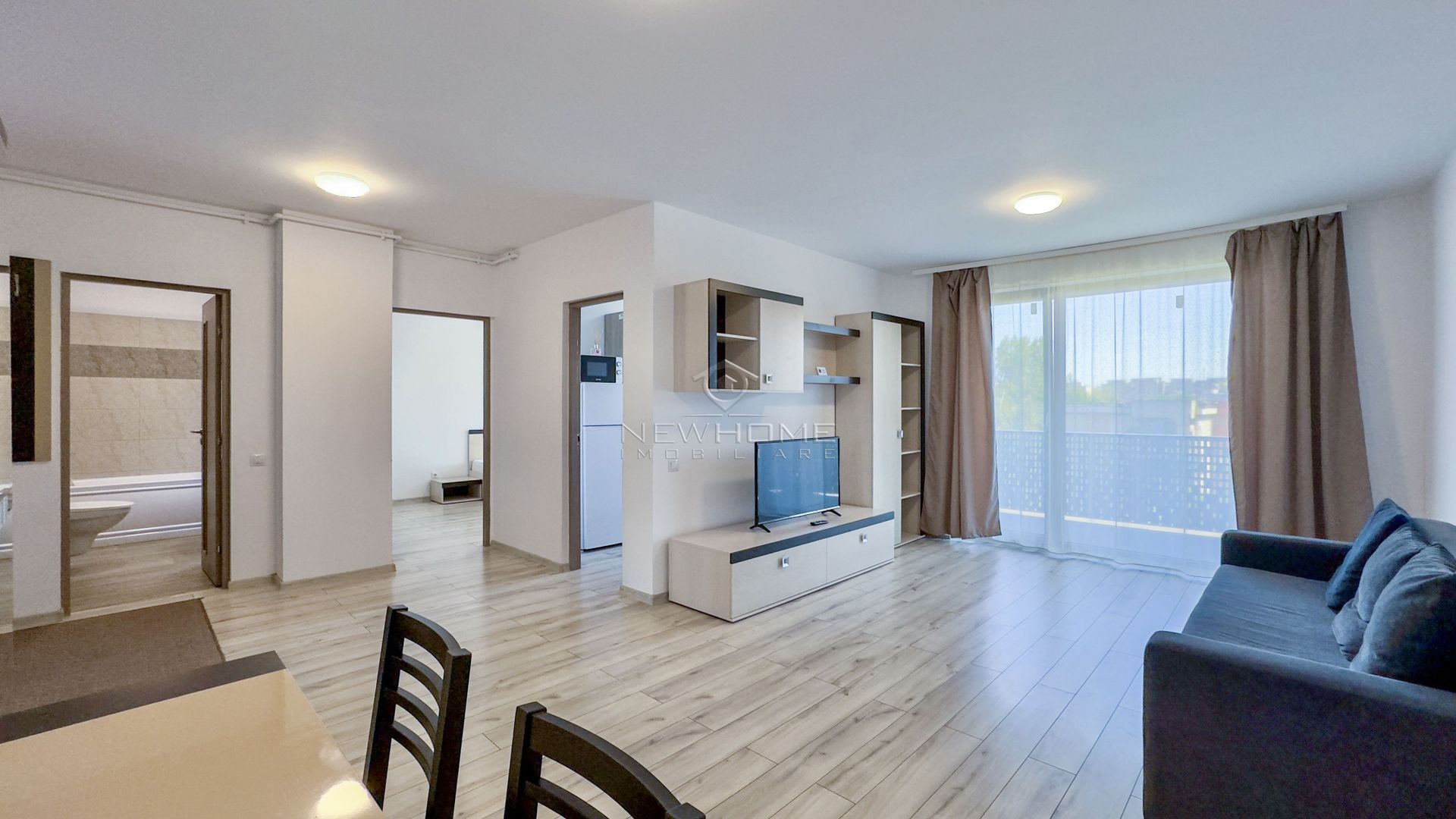 Apartament 2 camere, parcare, Avella - Poză 1