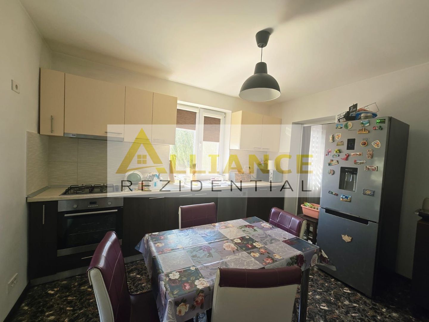 CASĂ INDIVIDUALĂ 4 CAMERE MOBILATĂ ȘI UTILATĂ - TEREN 497 MP - Poză 4