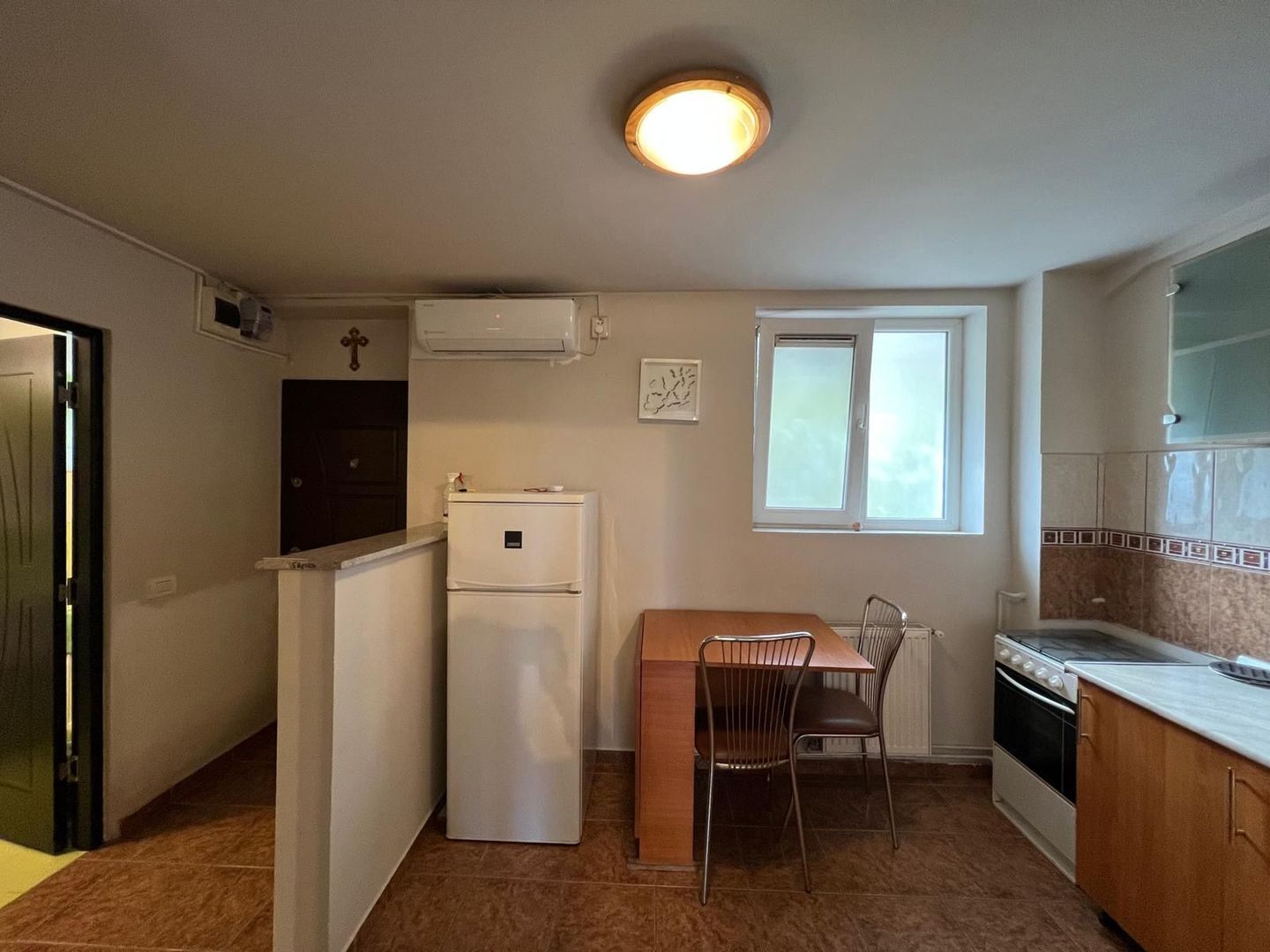 Apartament de închiriat 2 camere Zona Medicina - Poză 21