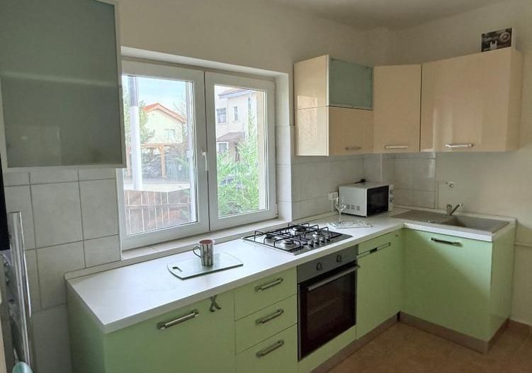 Vila 3 camere Pipera Class. Curte 200mp. 2 locuri parcare. - Poză 4