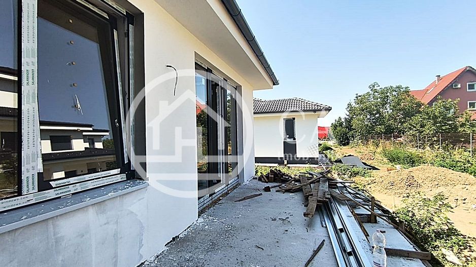 Casa de vanzare cu 4 camere in Oncea, Oradea - Poză 5