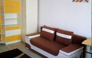 Apartament cu 3 camere Zona Centrala - Poză 2