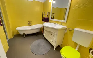 Apartament 4 camere spatios  in zona Sinaia - Poză 14