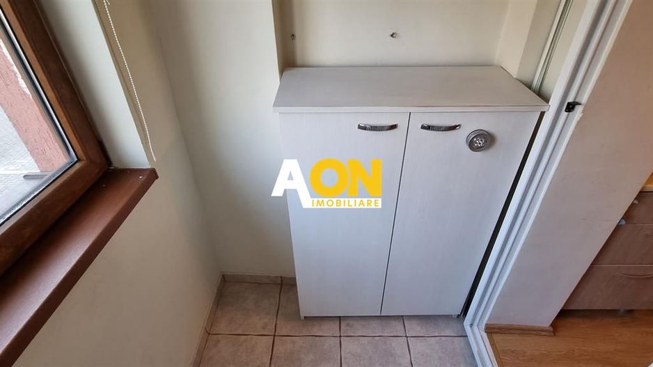 Apartament cu 1 Camera, Etaj 1, Zona Cetate - Poză 6