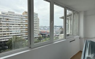 De vânzare 4 camere, spațios, 2 băi, 2 balcoane, lângă Mega Mall - Poză 6