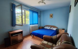 Apartament 3 camere, bloc 4 etaje, Berceni/str Dorohoi, curat - Poză 2