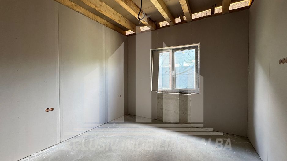 Casa individuala la asfalt cu toate utilitatile, Micesti - Poză 7