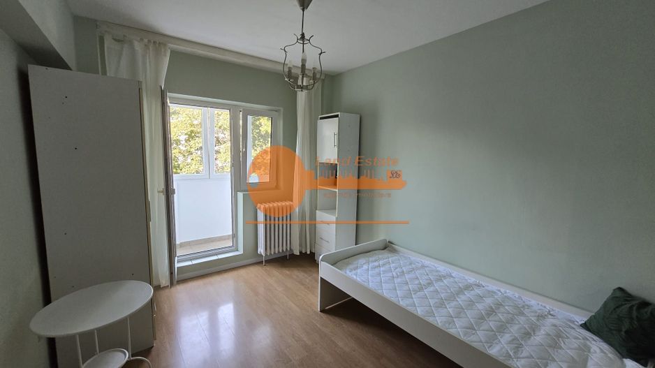 Apartament cu 4 camere in zona Lacul Tei - Bloc Reabilitat - Poză 14