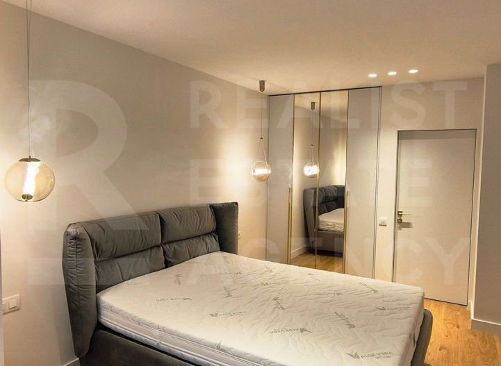 Chirie apartament PREMIUM în inima Chișinăului – Square Residence - Poză 5