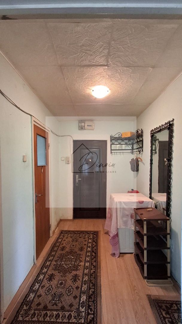 Apartament 4 camere de vanzare Titan Ozana I etaj 4/4 - Poză 12