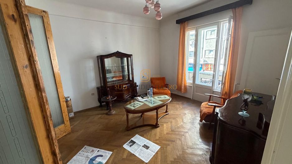 Apartament cu 4 camere în zona Universitate – proprietate cu istorie - Poză 5