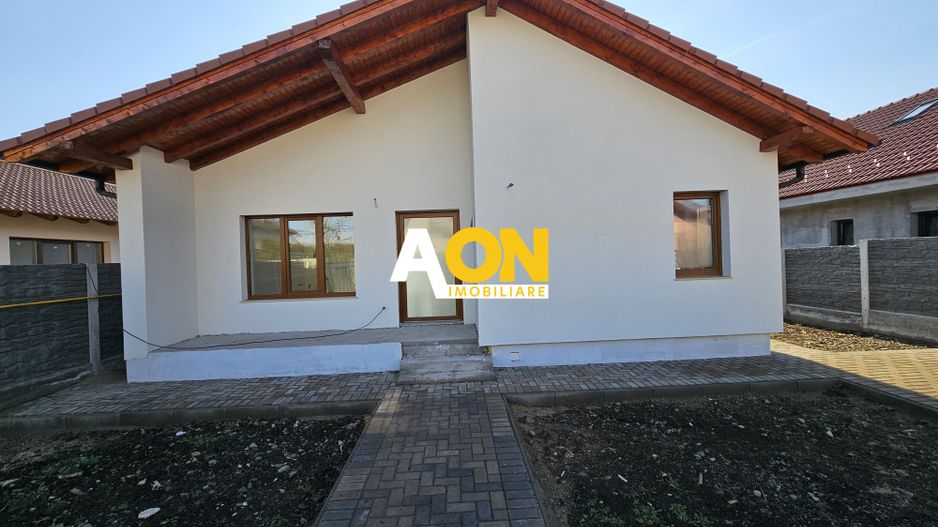 Casa 4 camere, 2 bai, predare la cheie, Micesti - Poză 1