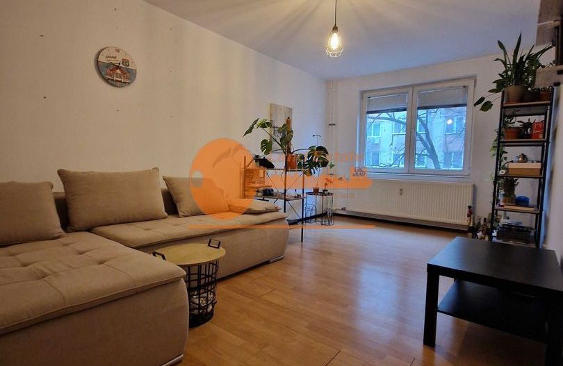 Apartament cu 3 camere in zona Rahova - Poză 7