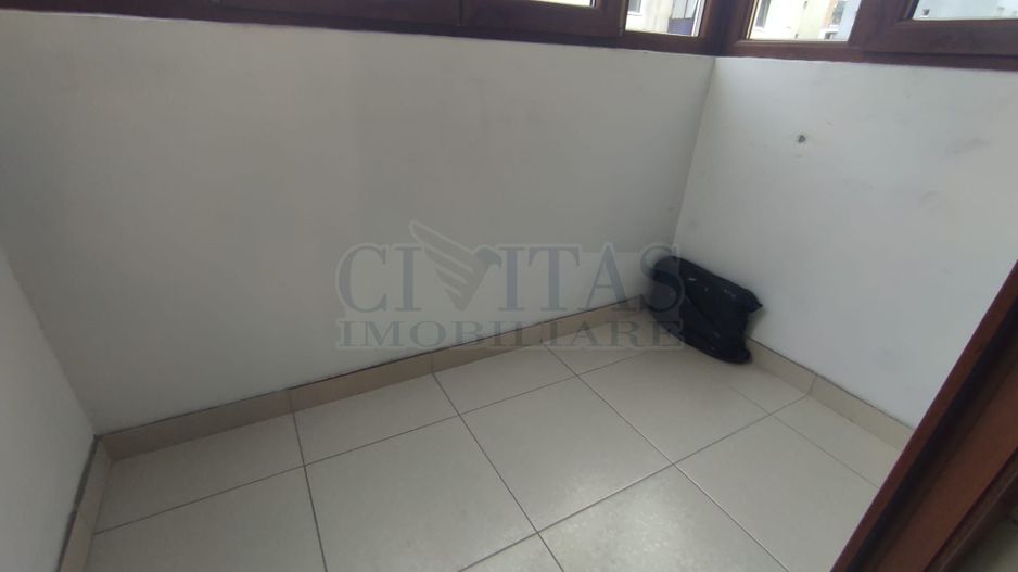 Apartament frumos 3 camere, zona Big Manastur, ideal investitie! - Poză 10