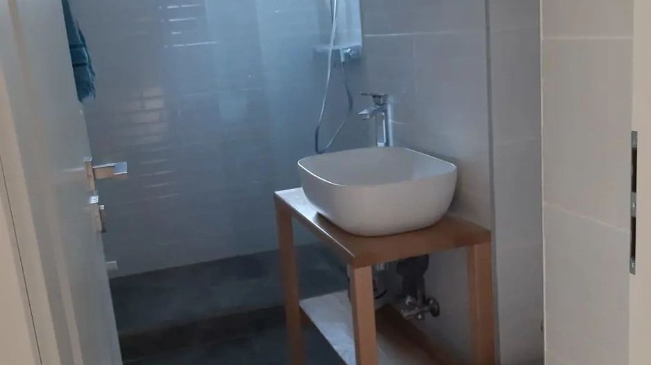 Apart 1 camera, etaj 3 - Poză 5