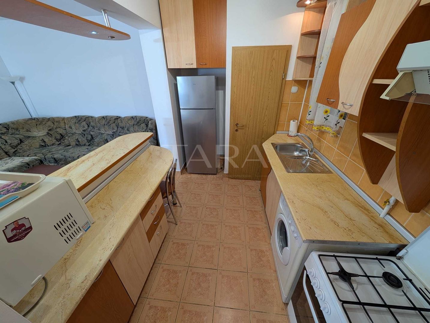 Apartament cu 2 camere,  zona Interservisan, aproape de Iulius Mall. - Poză 3