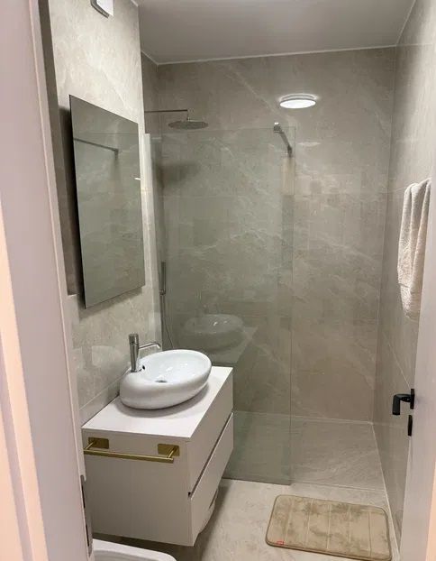 Inchiuriere 2 camere cu acces la piscina si spa zona Pipera - Poză 6