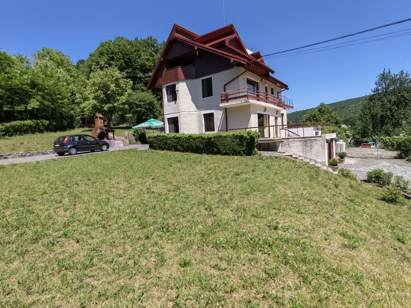 Casa/Vilă  aproape de pădure Vâlcele + 1235 m² teren 160.000 EURO - Poză 2