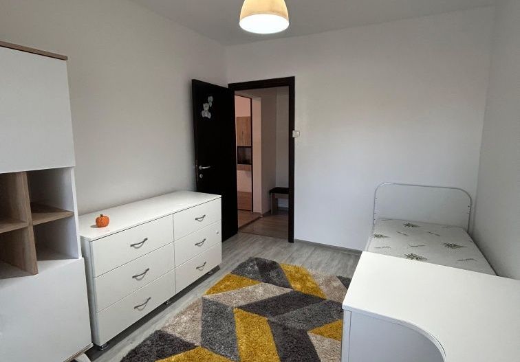 Apartament 4 Camere str Harmanului - Poză 3