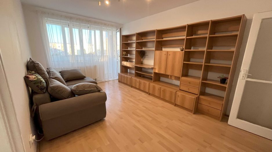 Apartament Piata Iancului/Avrig - Poză 1