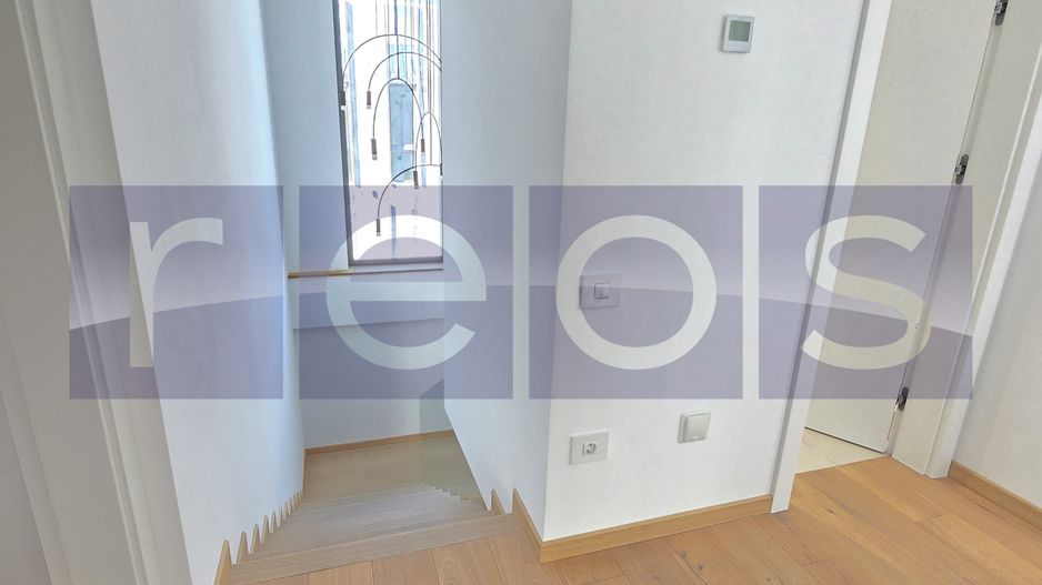 VANZARE VILA MODERNA | PIPERA | PANOURI SOLARE | CURTE PROPRIE | GARAJ | - Poză 9