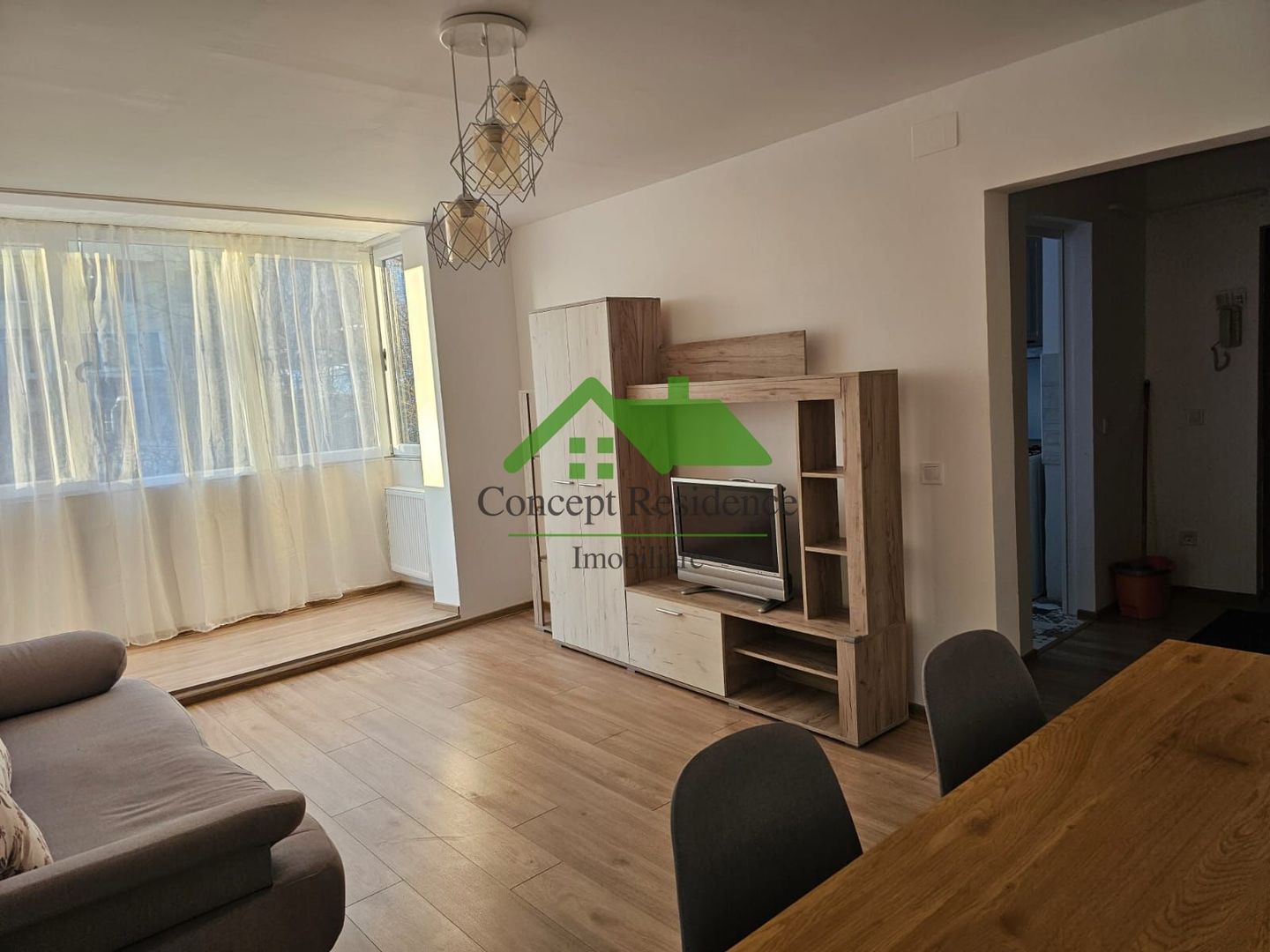Apartament 2 camere, prima închiriere, etaj 2, str. Victor Babeș - Poză 5