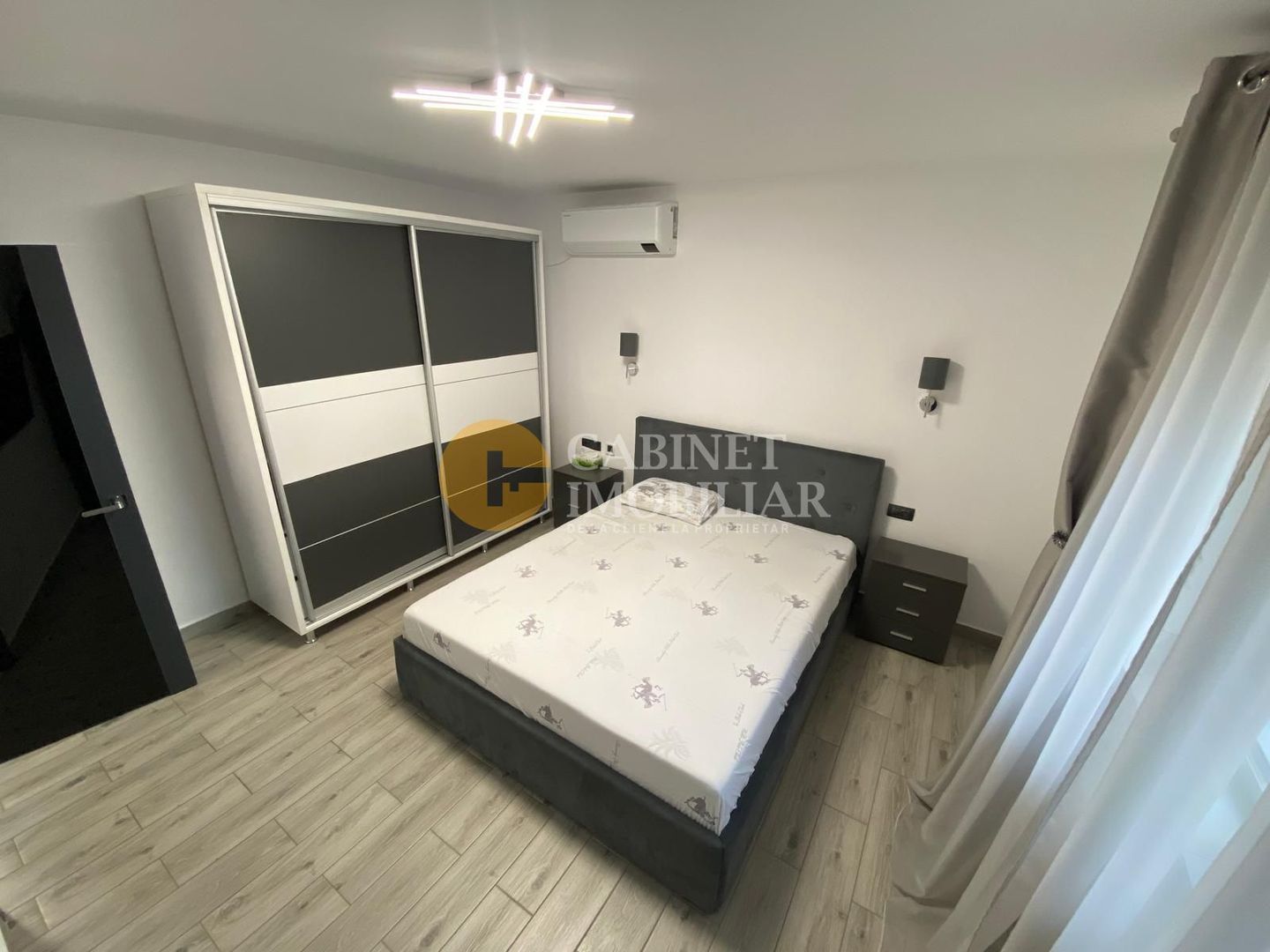 GARA BLOC TIP VILA - 2 CAMERE DECOMANDAT  - MOBILAT SI UTILAT - Poză 2