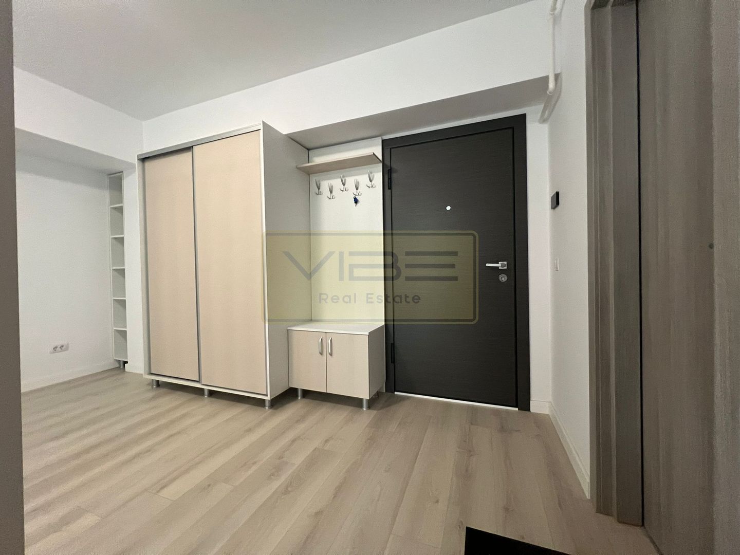 Apartament 1 camera + parcare Conest Evolution - Poză 3