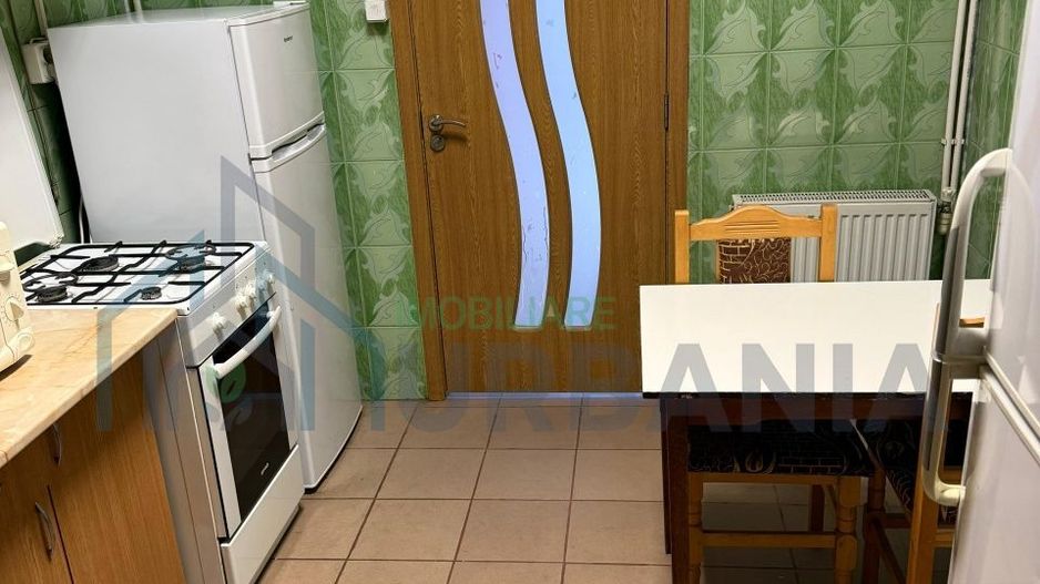 Inchiriez camera la vila - Poză 4