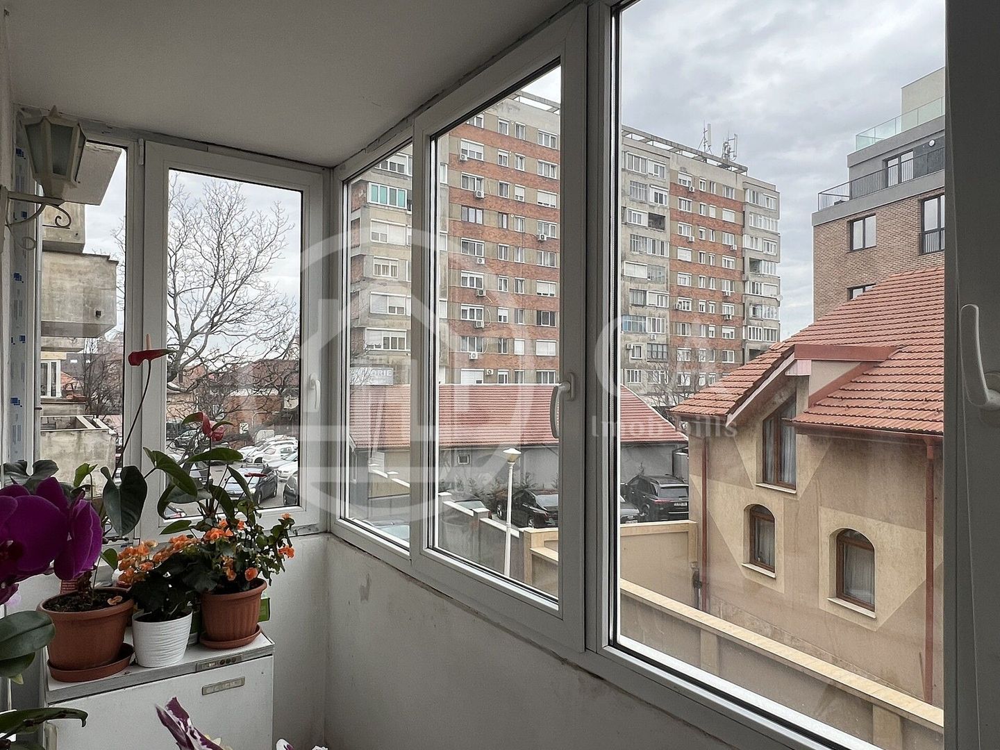 Apartament cu 3 camere de inchiriat zona Centrala Oradea - Poză 7