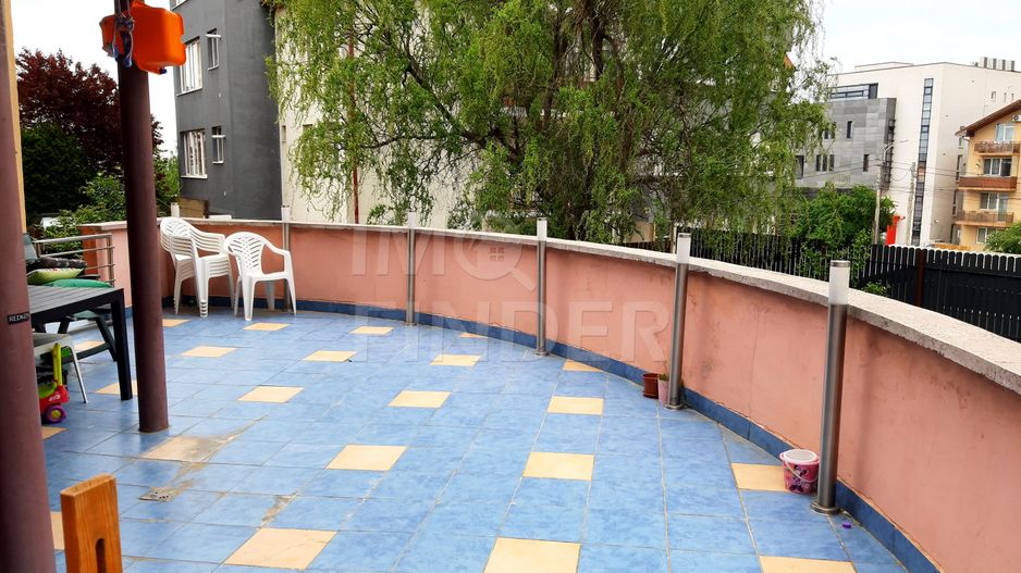 Apartament in vila cu Gradina zona Lidl Buna Ziua - Poză 7