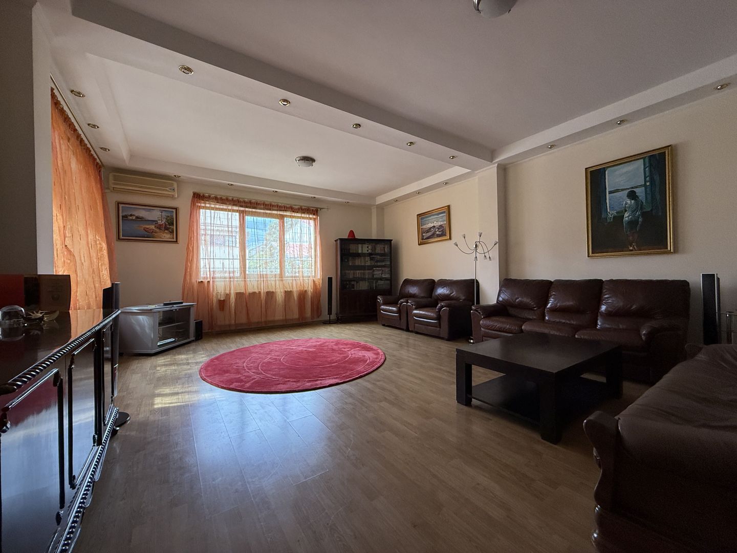 Vila superba Damaroaia | Jiului | Gloriei (COMISION ZERO) - Poză 4