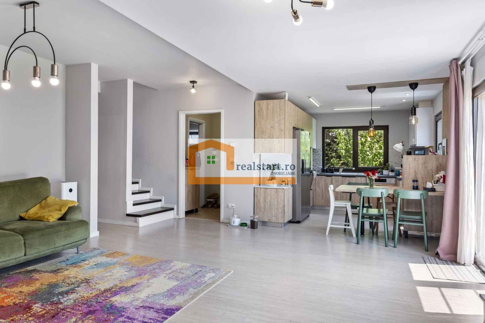 Prima inchiriere, Vila individuala cu teren de 400mp, zona de case noi - Poză 5