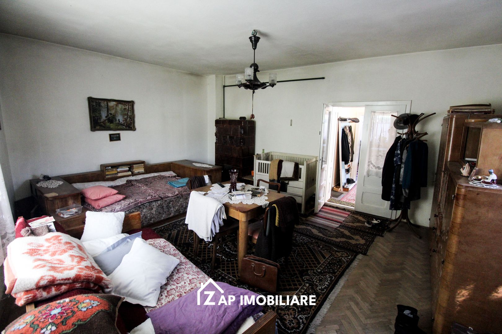 Cartierul 7 Noiembrie - Casă P+E Solidă - Singu - Poză 9